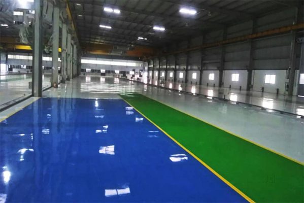 Sơn Epoxy là gì? Tất tần tật về sơn sàn công nghiệp cao cấp