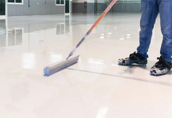 Các yếu tố quan trọng ảnh hưởng đến giá sơn Epoxy